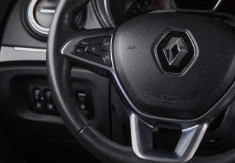 Подержанный автомобиль Renault Kaptur 2020 года (14 фото)