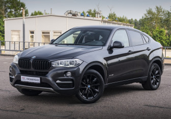 Подержанный автомобиль BMW X6 2016 года (1 фото)