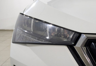 Подержанный автомобиль Skoda Rapid Liftback 2021 года (11 фото)