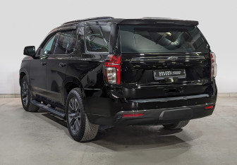 Подержанный автомобиль Chevrolet Tahoe 2022 года (7 фото)