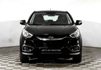 Подержанный автомобиль Hyundai Santa Fe 2012 года (2 фото)