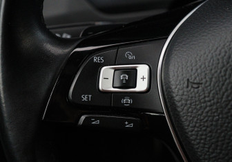 Подержанный автомобиль Volkswagen Tiguan 2019 года (21 фото)