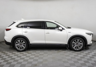 Подержанный автомобиль Mazda CX-9 2021 года (4 фото)