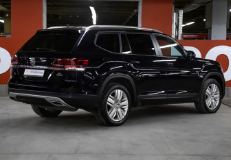 Подержанный автомобиль Volkswagen Teramont 2019 года (5 фото)