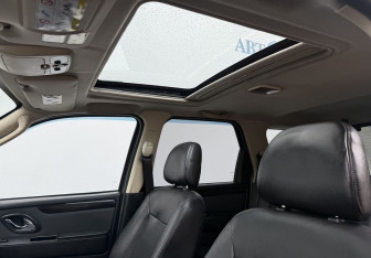 Подержанный автомобиль Ford Escape 2009 года (12 фото)