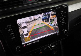 Подержанный автомобиль Skoda Superb Liftback 2021 года (14 фото)