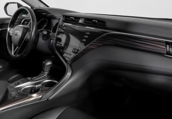 Подержанный автомобиль Toyota Camry Sedan 2020 года (9 фото)
