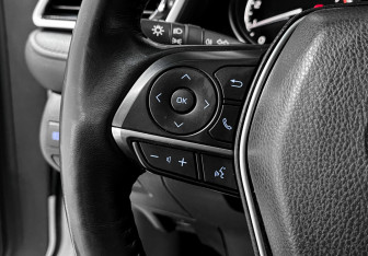 Подержанный автомобиль Toyota Camry Sedan 2020 года (19 фото)