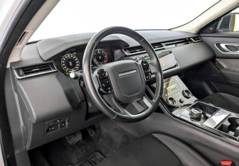 Подержанный автомобиль Land Rover Range Rover Velar 2020 года (16 фото)