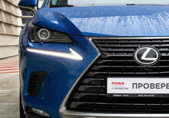 Подержанный автомобиль Lexus NX 2020 года (3 фото)