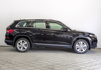 Подержанный автомобиль Skoda Kodiaq 2021 года (4 фото)