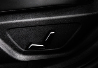 Подержанный автомобиль Geely Emgrand 2024 года (16 фото)