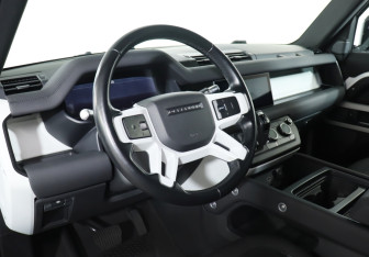Подержанный автомобиль Land Rover Defender Suv 2020 года (13 фото)