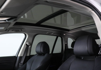 Подержанный автомобиль BMW X5 2019 года (18 фото)