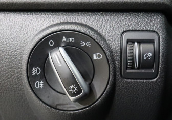 Подержанный автомобиль Volkswagen Tiguan 2016 года (12 фото)