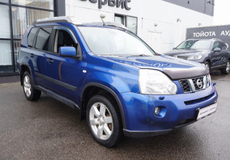 Подержанный автомобиль Nissan X-Trail 2008 года (3 фото)