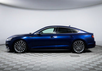 Подержанный автомобиль Audi A5 Liftback 2018 года (8 фото)