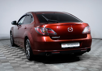 Подержанный автомобиль Mazda 6 Liftback 2008 года (7 фото)