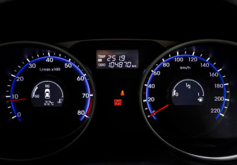 Подержанный автомобиль Hyundai ix35 2013 года (16 фото)