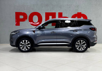 Подержанный автомобиль Chery Tiggo 7 Pro Max 2023 года (8 фото)