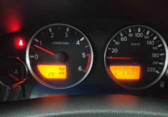Подержанный автомобиль Nissan Pathfinder 2008 года (18 фото)