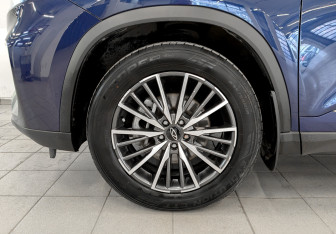 Подержанный автомобиль Chery Tiggo 8 Pro Max 2024 года (18 фото)