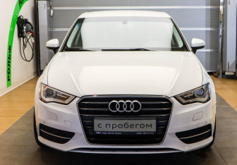 Подержанный автомобиль Audi A3 Hatchback 2015 года (2 фото)