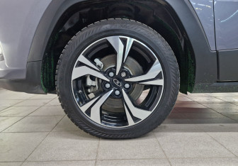 Подержанный автомобиль Москвич 3 2023 года (12 фото)