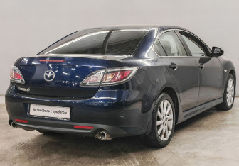 Подержанный автомобиль Mazda 6 Sedan 2010 года (5 фото)
