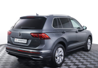 Подержанный автомобиль Volkswagen Tiguan 2021 года (5 фото)