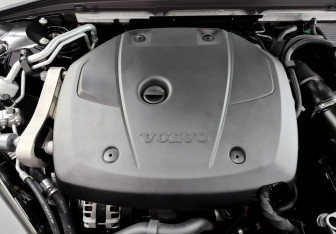 Подержанный автомобиль Volvo S90 2021 года (9 фото)