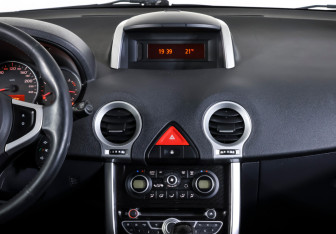 Подержанный автомобиль Renault Koleos 2010 года (14 фото)