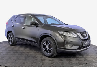 Подержанный автомобиль Nissan X-Trail 2018 года (3 фото)