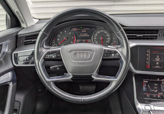 Подержанный автомобиль Audi A6 Sedan 2019 года (21 фото)