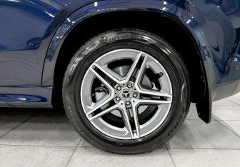 Подержанный автомобиль Mercedes-Benz GLE 2020 года (18 фото)