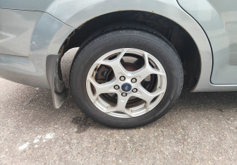 Подержанный автомобиль Ford Mondeo Sedan 2009 года (12 фото)