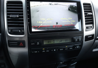 Подержанный автомобиль Toyota Land Cruiser Prado 2008 года (20 фото)
