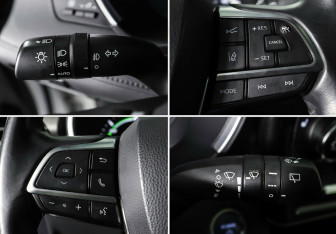 Подержанный автомобиль Toyota Highlander 2020 года (14 фото)