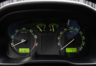 Подержанный автомобиль Skoda Octavia Liftback 2008 года (13 фото)
