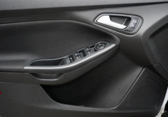 Подержанный автомобиль Ford Focus Sedan 2019 года (14 фото)