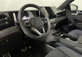 Новый Volkswagen Tiguan 2024 (11 фото)