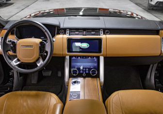 Подержанный автомобиль Land Rover Range Rover 2021 года (15 фото)
