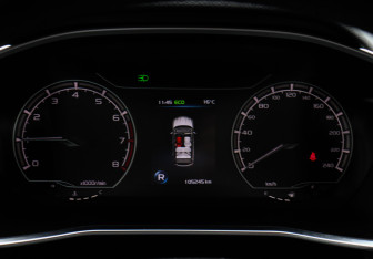 Подержанный автомобиль Geely Coolray 2020 года (9 фото)
