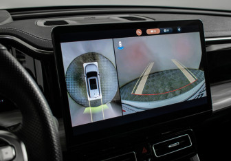 Подержанный автомобиль GAC GS8 2024 года (14 фото)