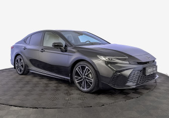 Подержанный автомобиль Toyota Camry Sedan 2024 года (3 фото)