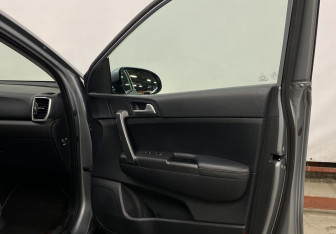 Подержанный автомобиль Kia Sportage 2019 года (27 фото)
