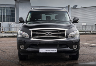 Подержанный автомобиль Infiniti QX80 2013 года (2 фото)