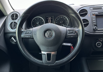 Подержанный автомобиль Volkswagen Tiguan 2012 года (12 фото)