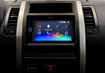 Подержанный автомобиль Nissan X-Trail 2013 года (15 фото)