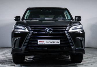 Подержанный автомобиль Lexus LX 2015 года (2 фото)